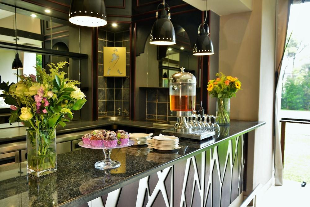 Bon Hotel Empangeni Kültér fotó