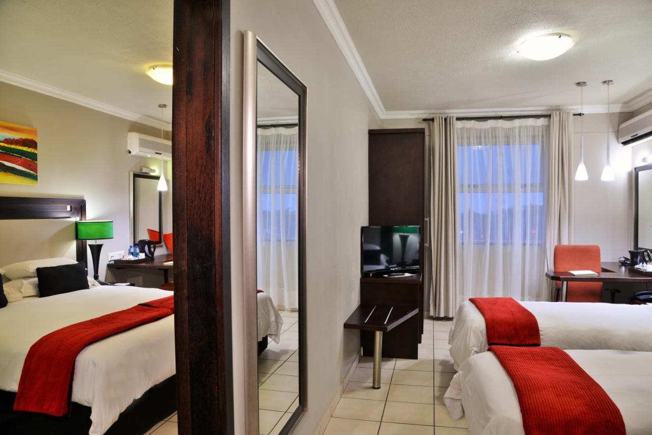 Bon Hotel Empangeni Kültér fotó