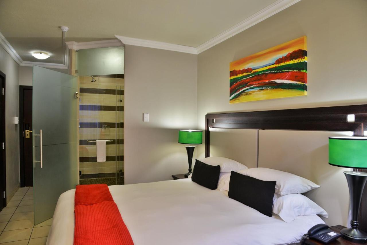 Bon Hotel Empangeni Kültér fotó